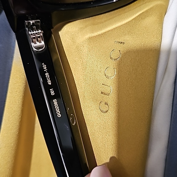 NEW Gucci Sunglasses - Picture 5 of 6